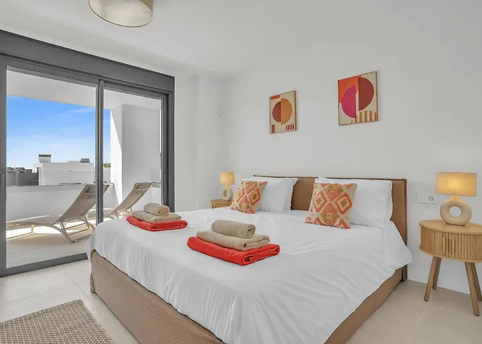 Vanian Gardens By Finest *