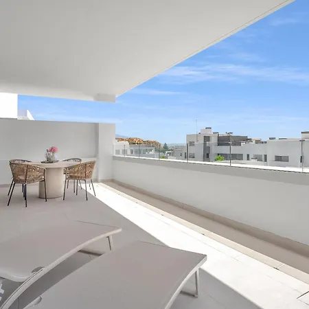 Vanian Gardens By Finest Apartamento *