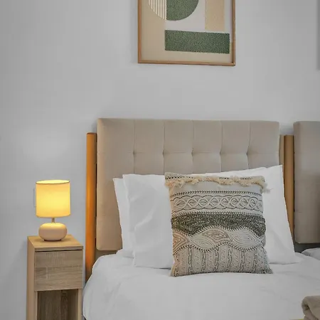 Vanian Gardens By Finest