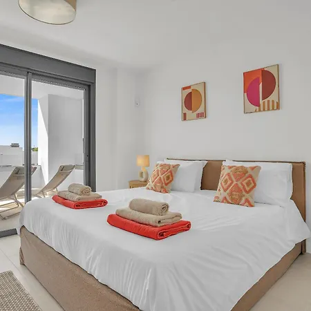 Vanian Gardens By Finest *