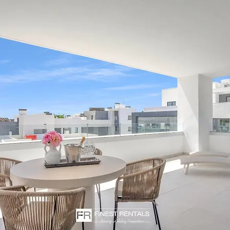Vanian Gardens By Finest Apartment
