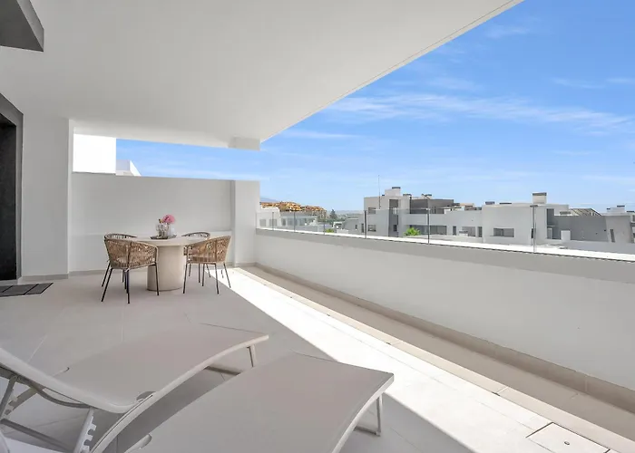 Vanian Gardens By Finest Apartment *