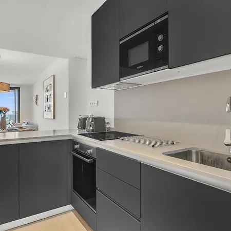 Vanian Gardens By Finest Apartment *