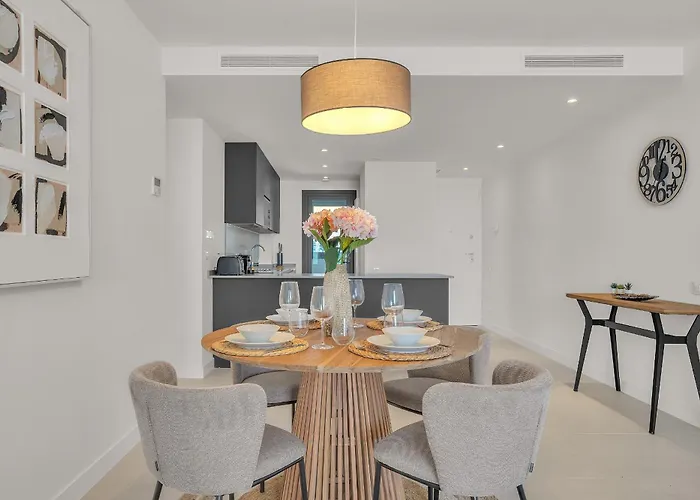 Vanian Gardens By Finest * 에스테포나